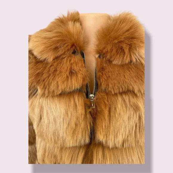 Crop Fur Jacket - Picture 3 of 5